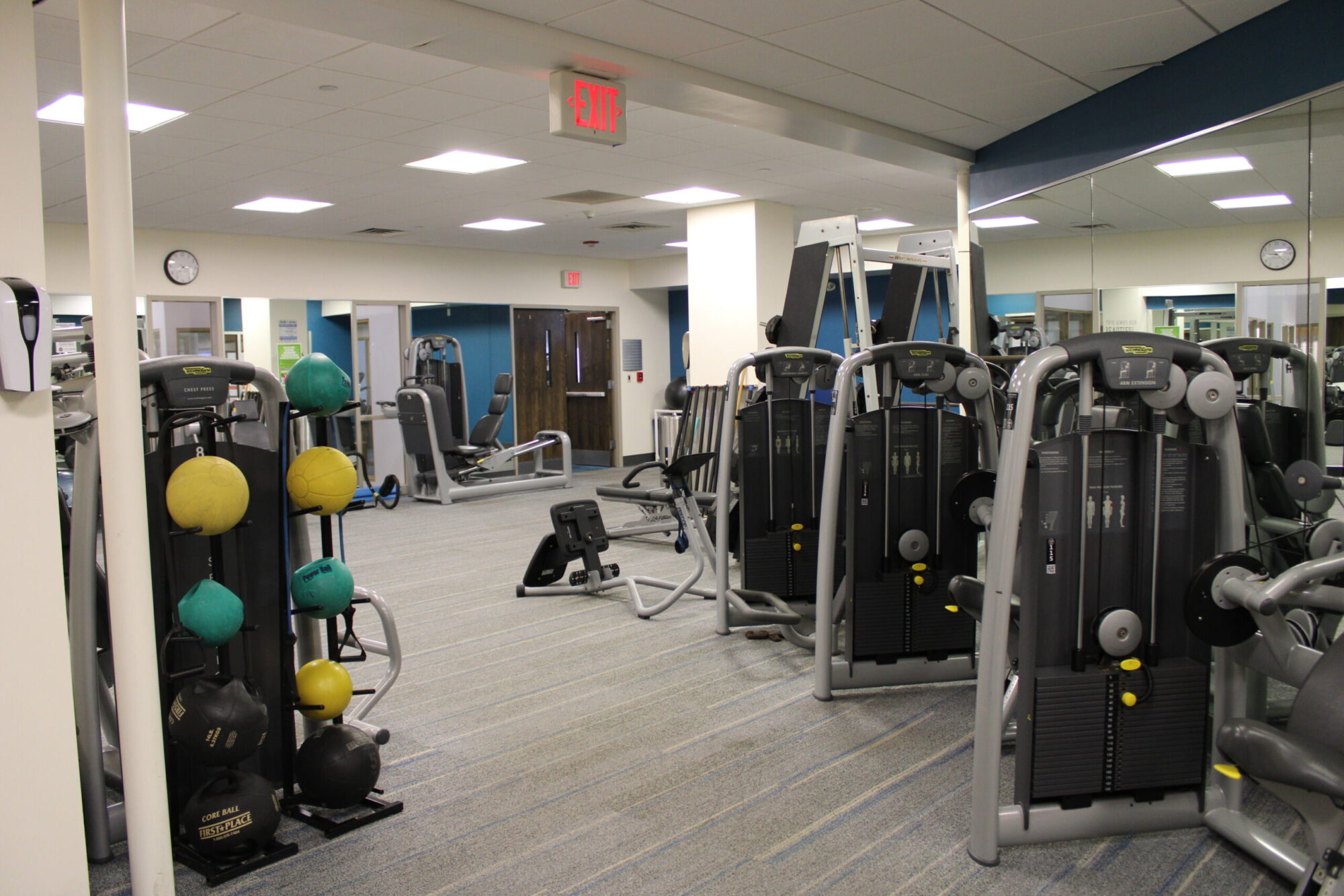 Club Fit Women's Fitness Area